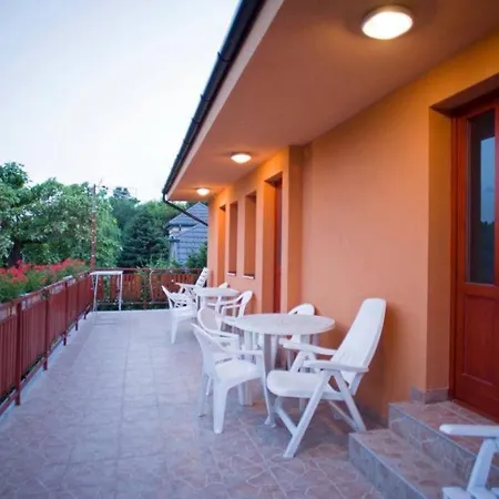 Sunshine Sh Apartmanhaz Apartment Zamardi