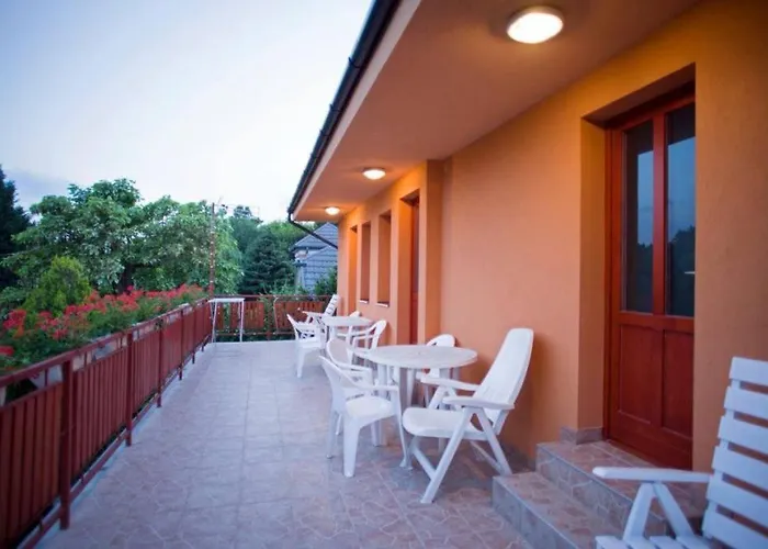 Sunshine Sh Apartmanhaz Lägenhet Zamárdi