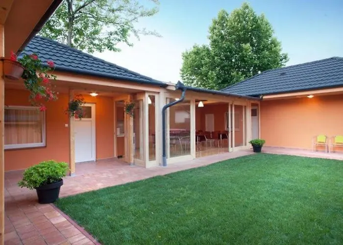 Sunshine Sh Apartmanhaz